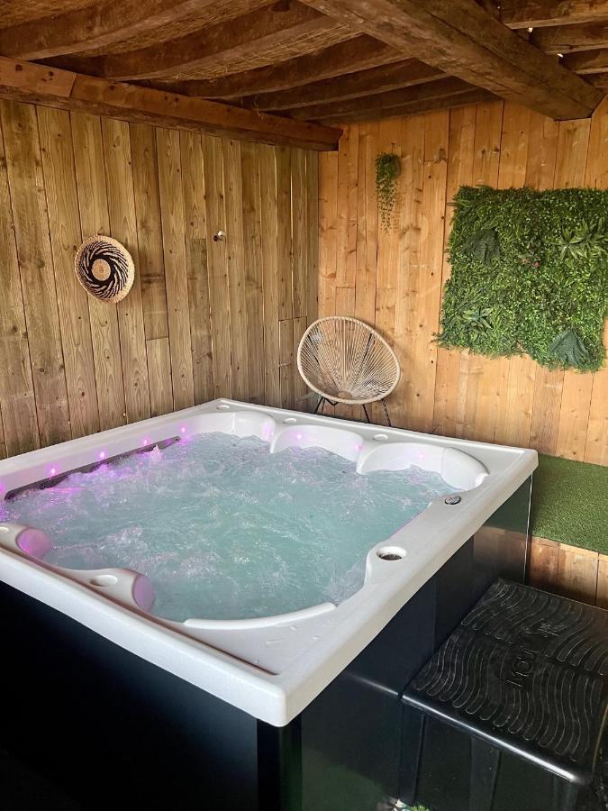 Versainville Gite & Spa La Perle Verte酒店 外观 照片